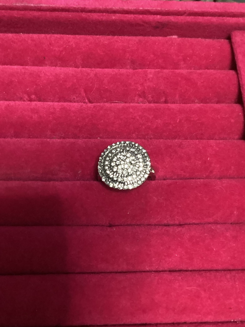 Silver-Tone Crystal Cluster Ring - Elegant Pavé Statement - size 7